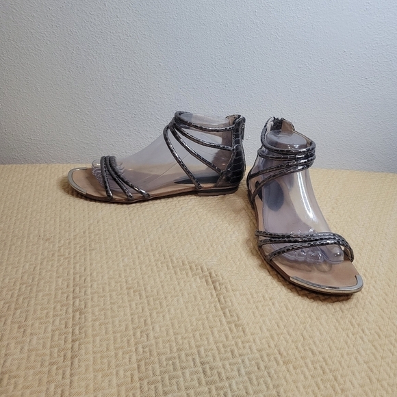 Isola size 8m strappy snakeskin metallic sandals - Picture 1 of 10